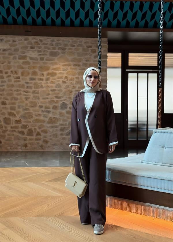 Nora Kadın Tesettür Ceketli İkili Takım – İthal Krep Kumaş, Bol Paça Pantolon - Kahve