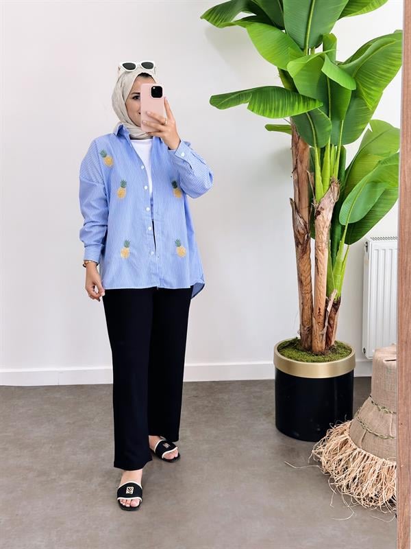 Çizgili Desen Poplin Ananas Nakışlı Gömlek Mavi