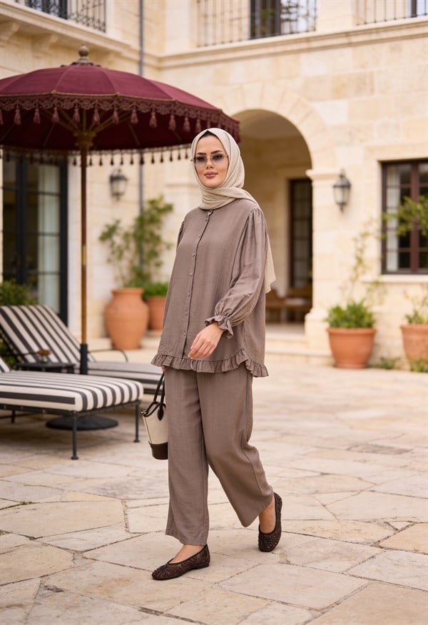 Lavin Çilek Kumaş Fırfırlı Oversize Pantolonlu Takım-Vizon