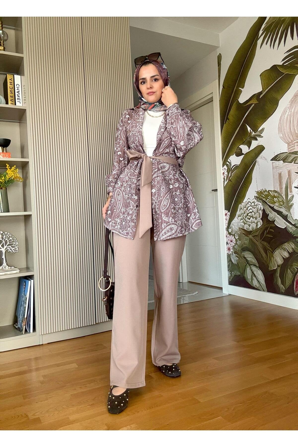 Bahar Pamuklu Gömlek Desenli Krep Pantolon Takım Vizon