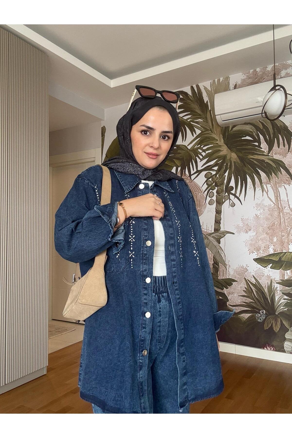 Üçgen Şerit Taş Detaylı Denim Gömlek İkili Takım Açık Mavi