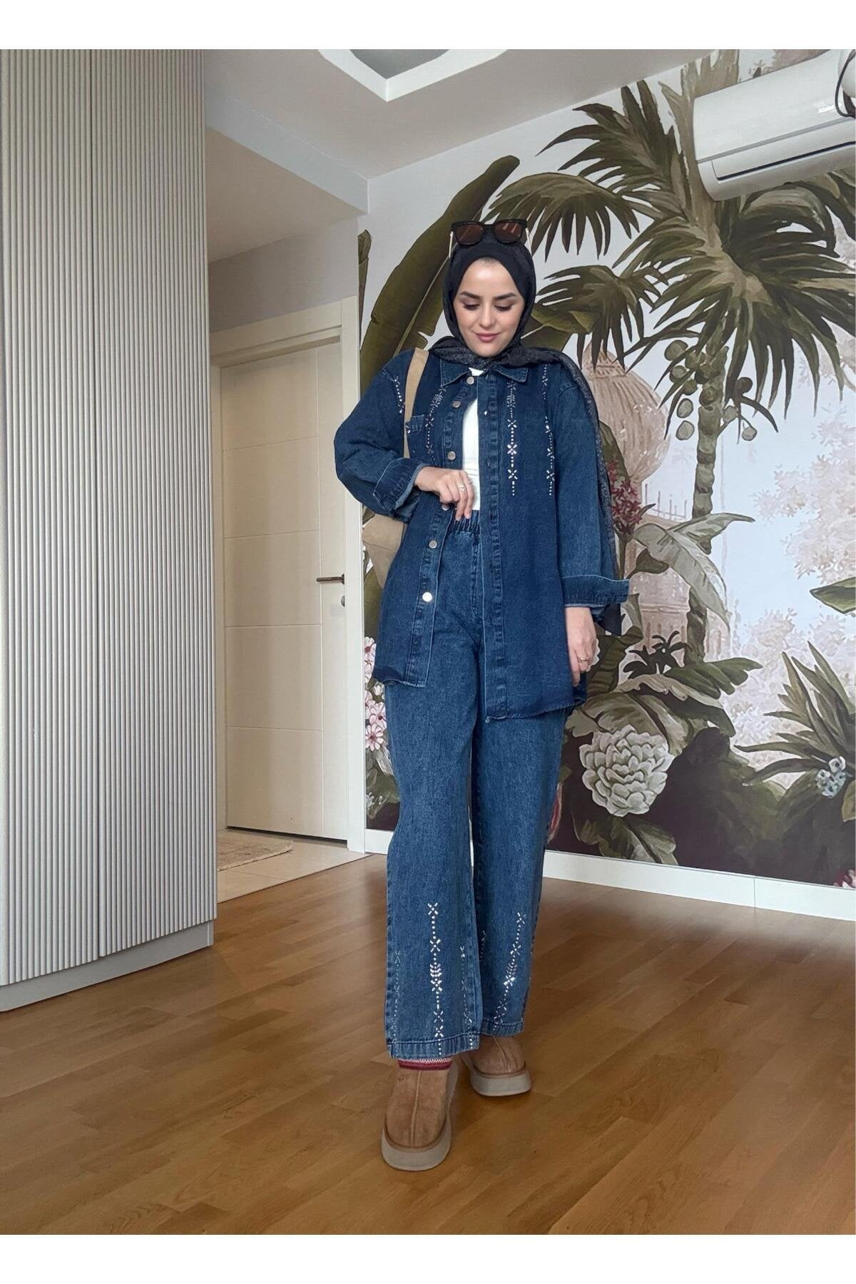 Üçgen Şerit Taş Detaylı Denim Gömlek İkili Takım Açık Mavi