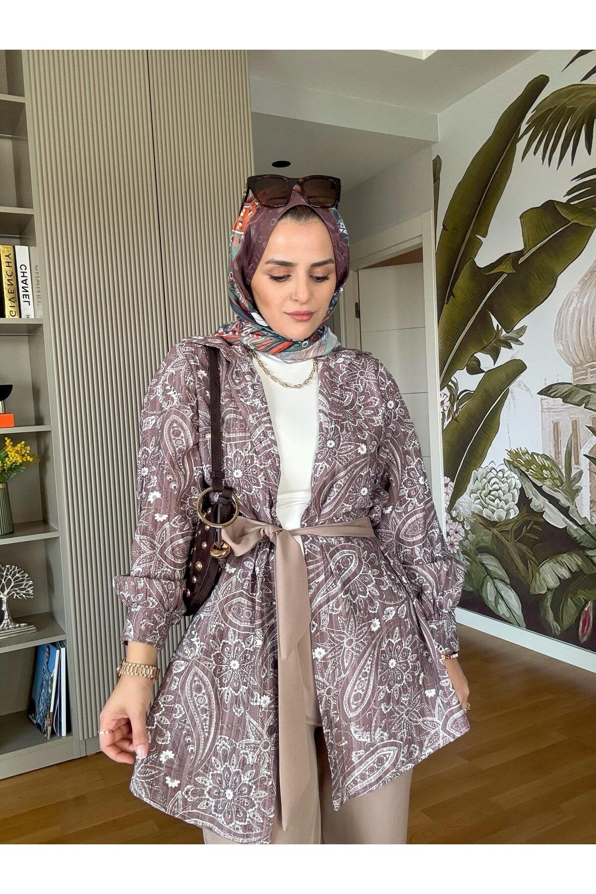 Bahar Pamuklu Gömlek Desenli Krep Pantolon Takım Vizon