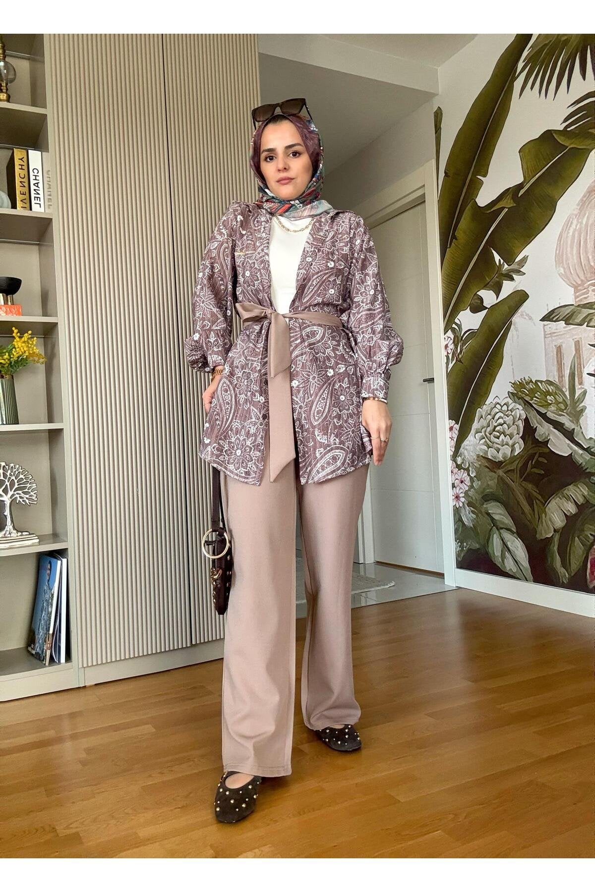 Bahar Pamuklu Gömlek Desenli Krep Pantolon Takım Vizon