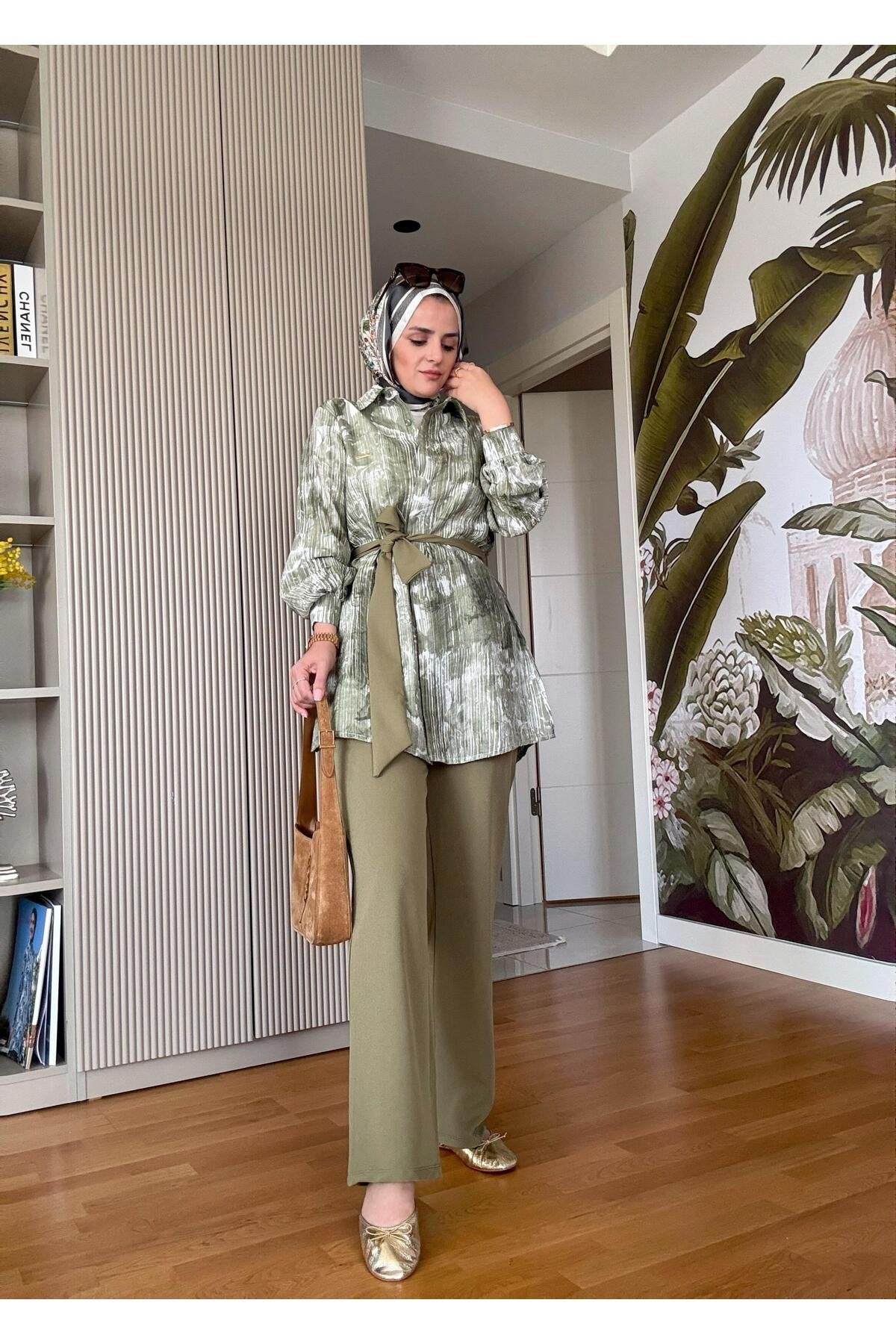 Bella Pamuklu Gömlek Desenli Krep Pantolon Takım Bej