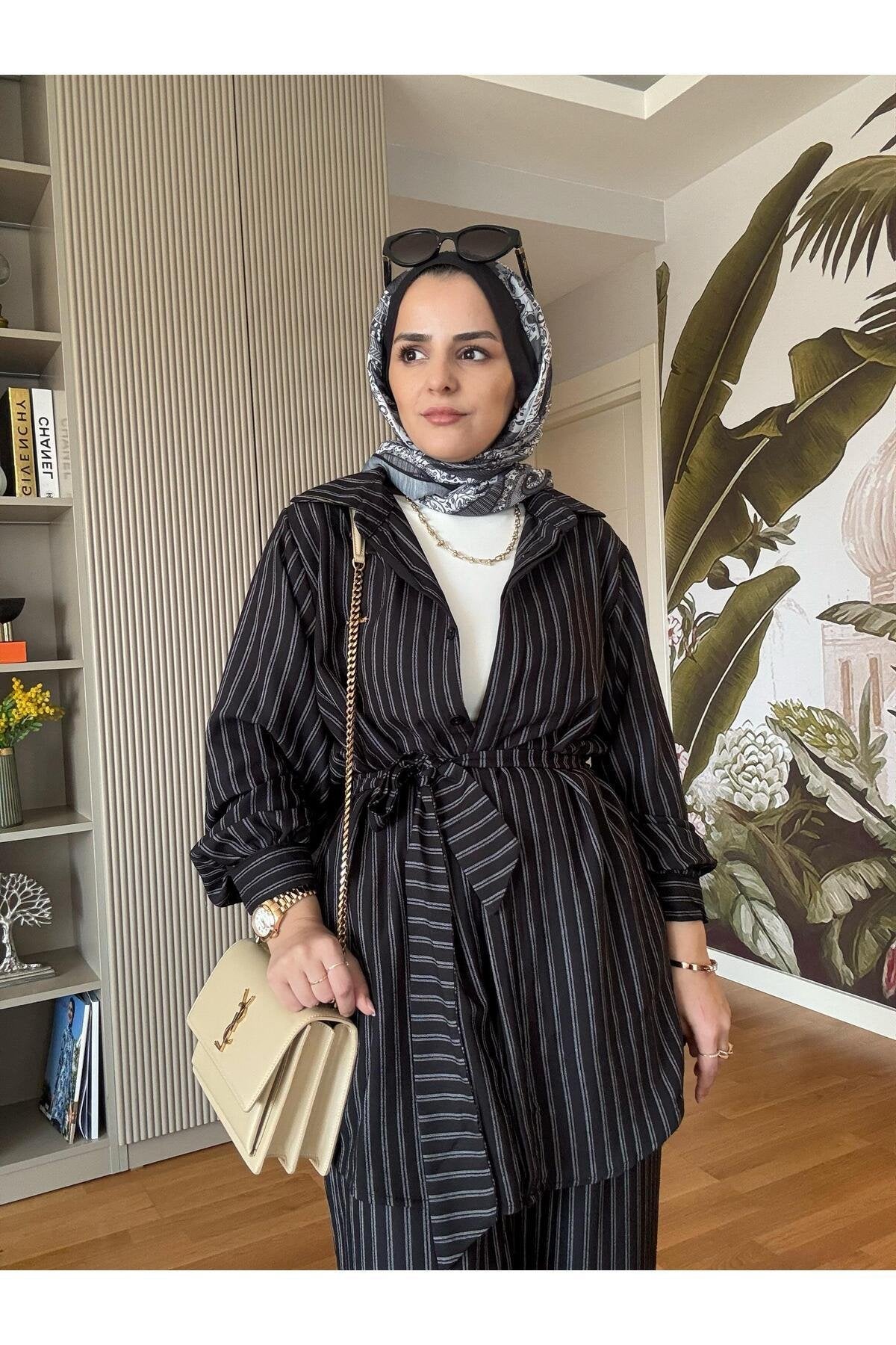 Çizgili Kuşaklı Pamuklu Gömlek Takım Siyah