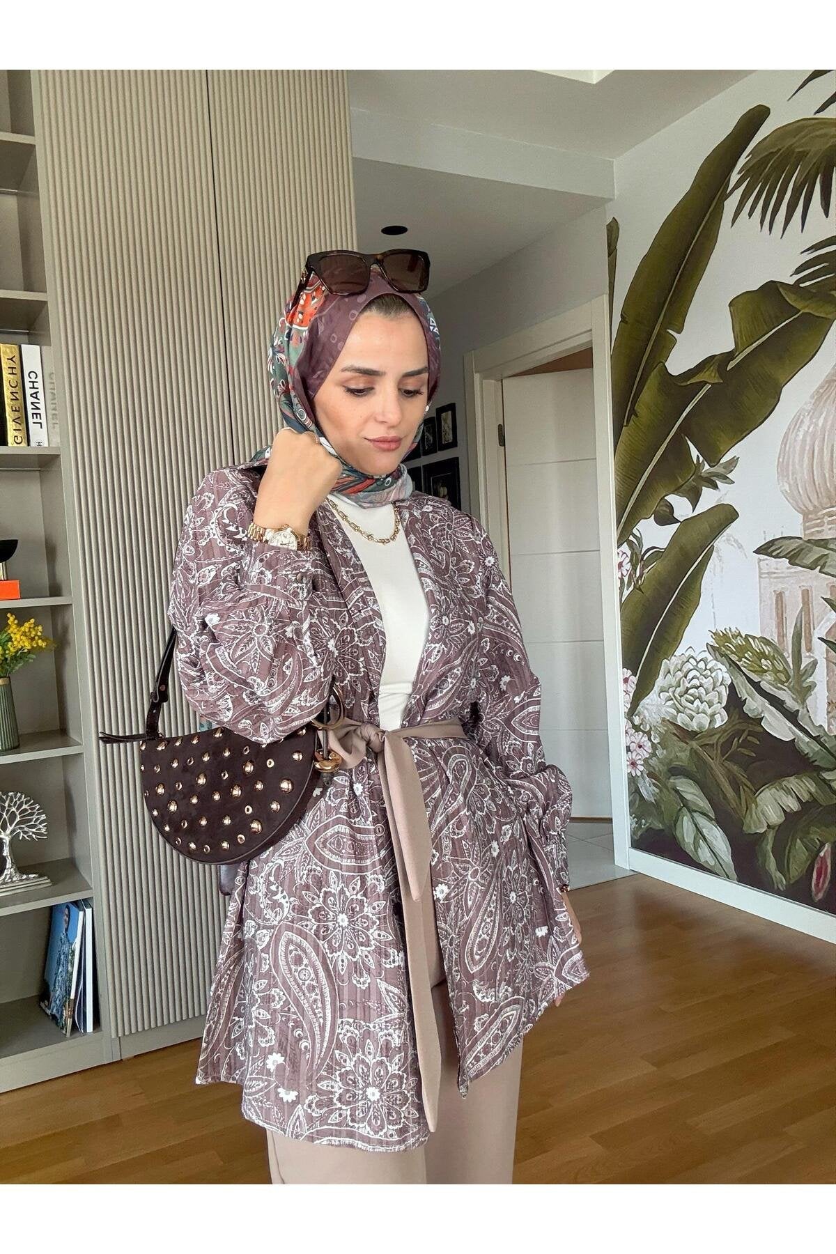 Bahar Pamuklu Gömlek Desenli Krep Pantolon Takım Vizon