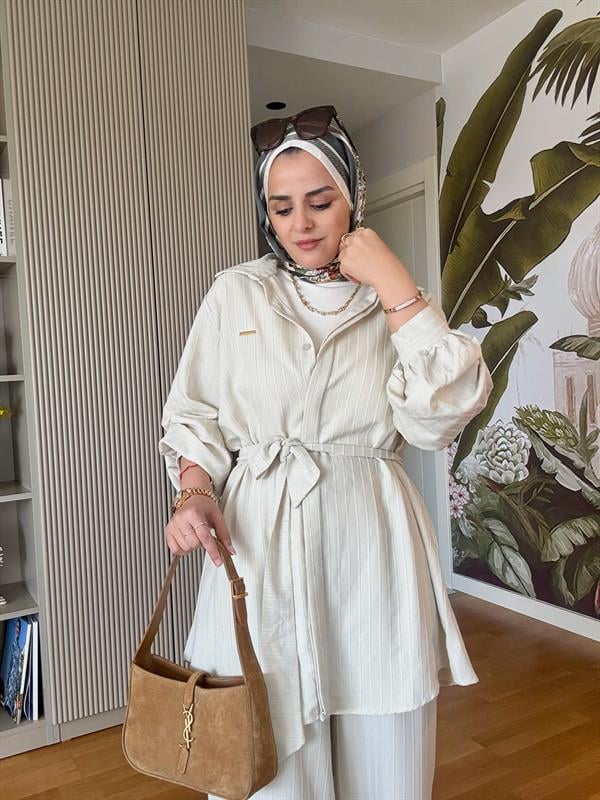 Çizgili Kuşaklı Pamuklu Gömlek Takım Bej