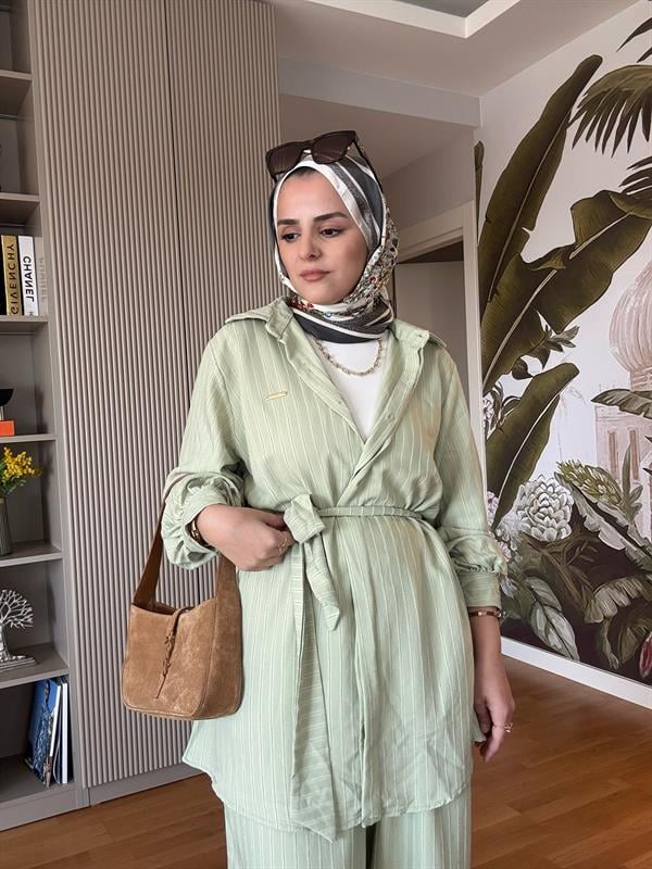 Çizgili Kuşaklı Pamuklu Gömlek Takım Yeşil