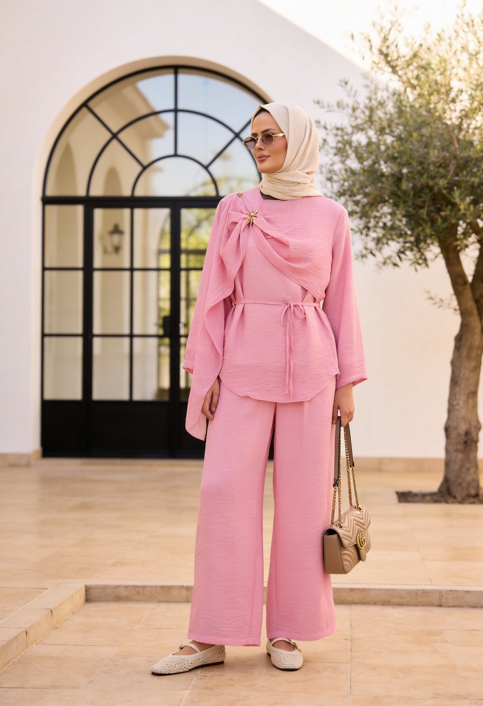 Deniz Broş Detaylı Astarlı Pantolonlu Takım Pembe