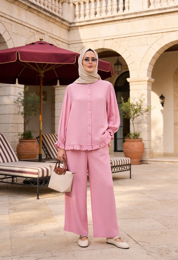 Lavin  Çilek Kumaş Fırfırlı Oversize Pantolonlu Takım-Pembe