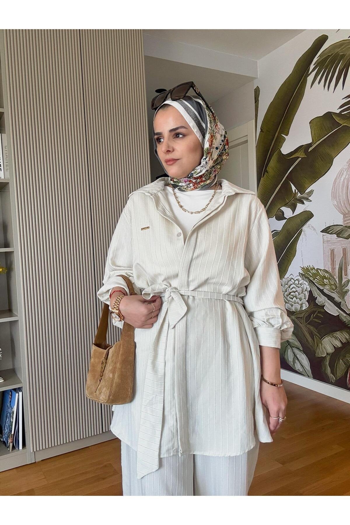Çizgili Kuşaklı Pamuklu Gömlek Takım Siyah