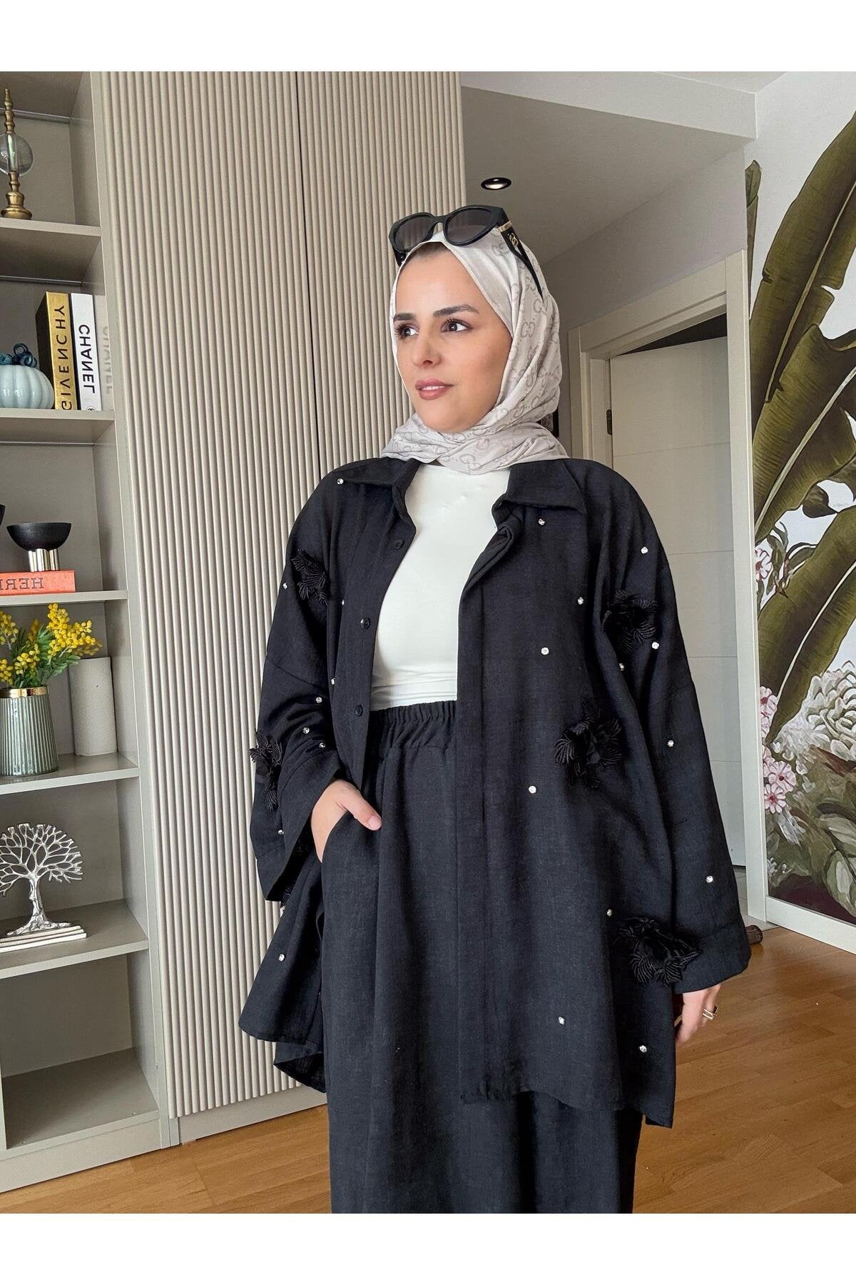 Keten Taş ve Dantel  Detaylı Gömlek Takım Kahve