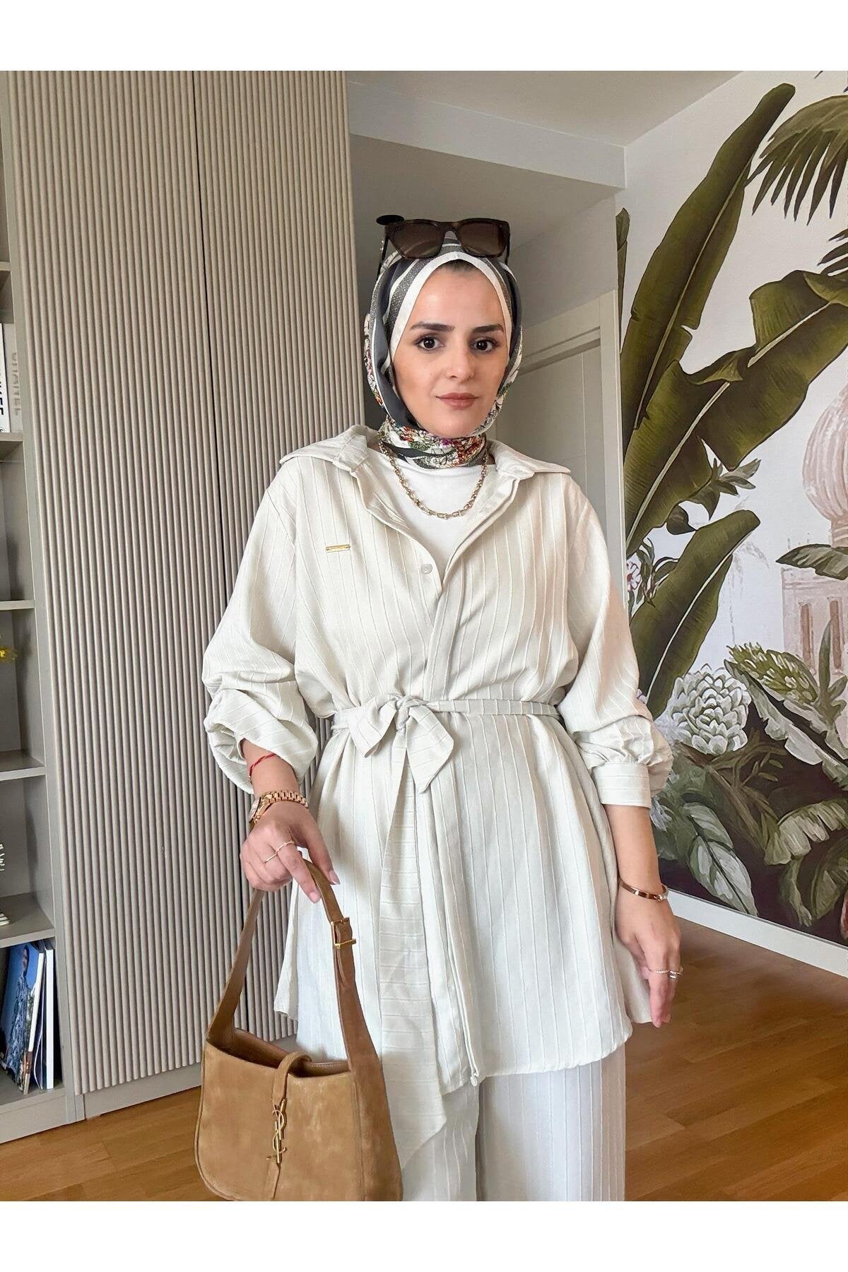 Çizgili Kuşaklı Pamuklu Gömlek Takım Siyah