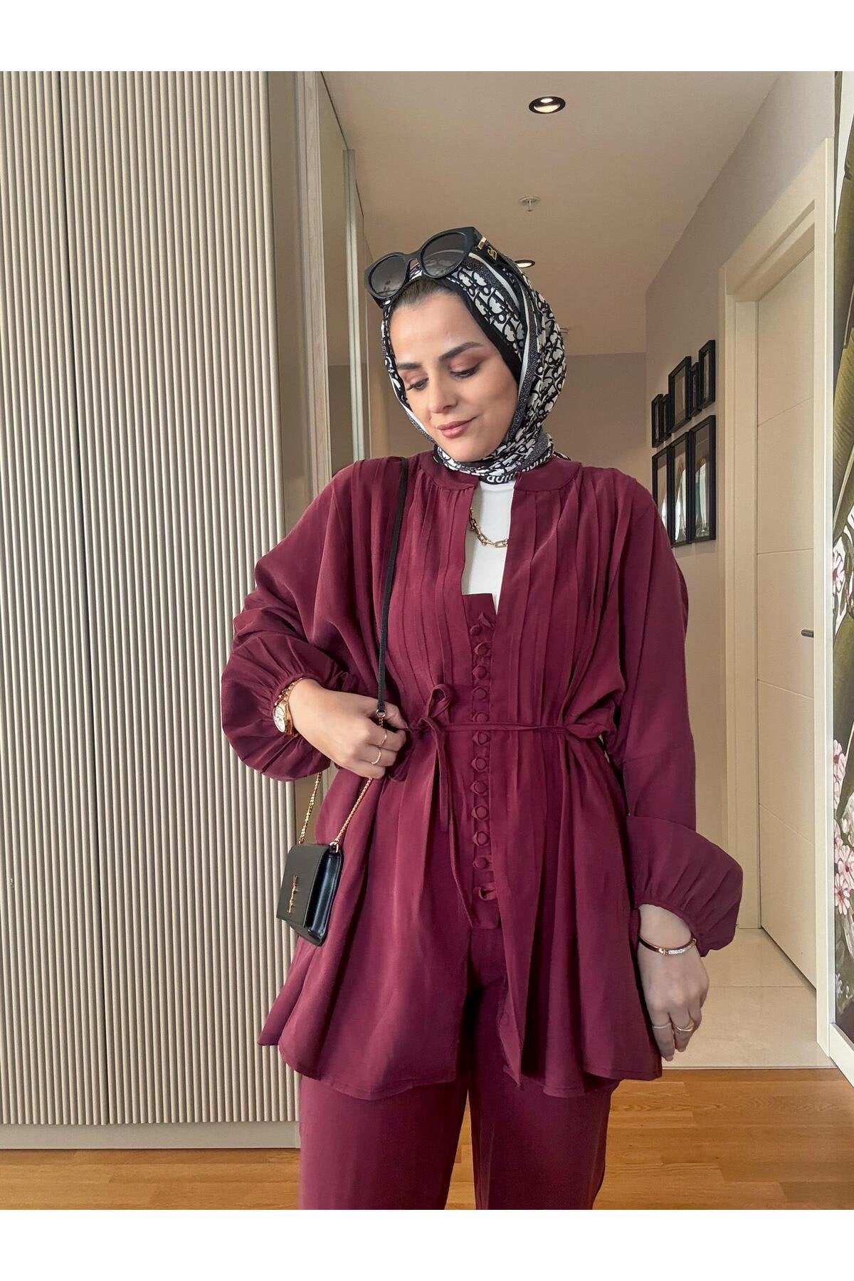 Roza Düğmeli İthal Dokuma Kumaş Gömlekli İkili Takım Bordo