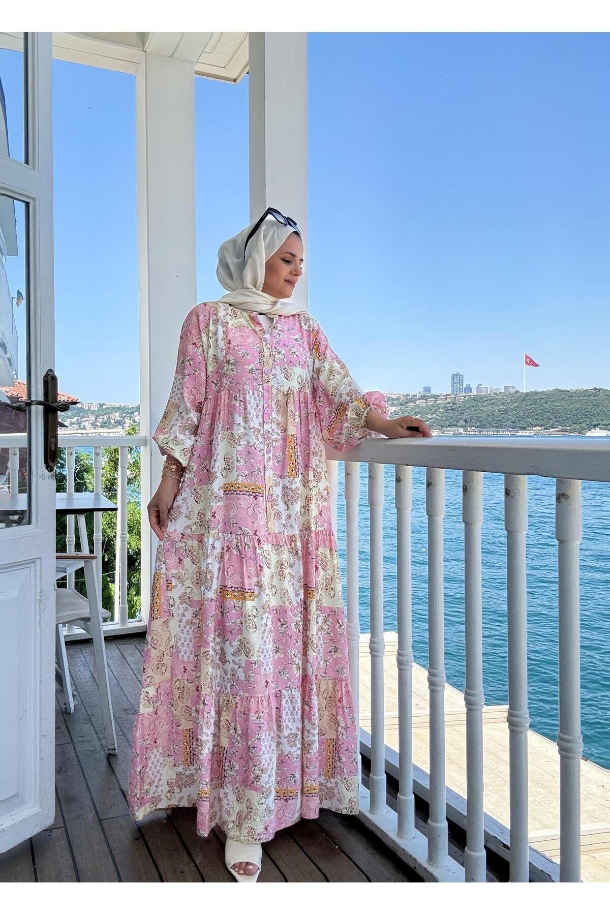 Etnik Desenli Robalı Yazlık Elbise | Düğmeli ve Rahat Kesim Bej-mavi