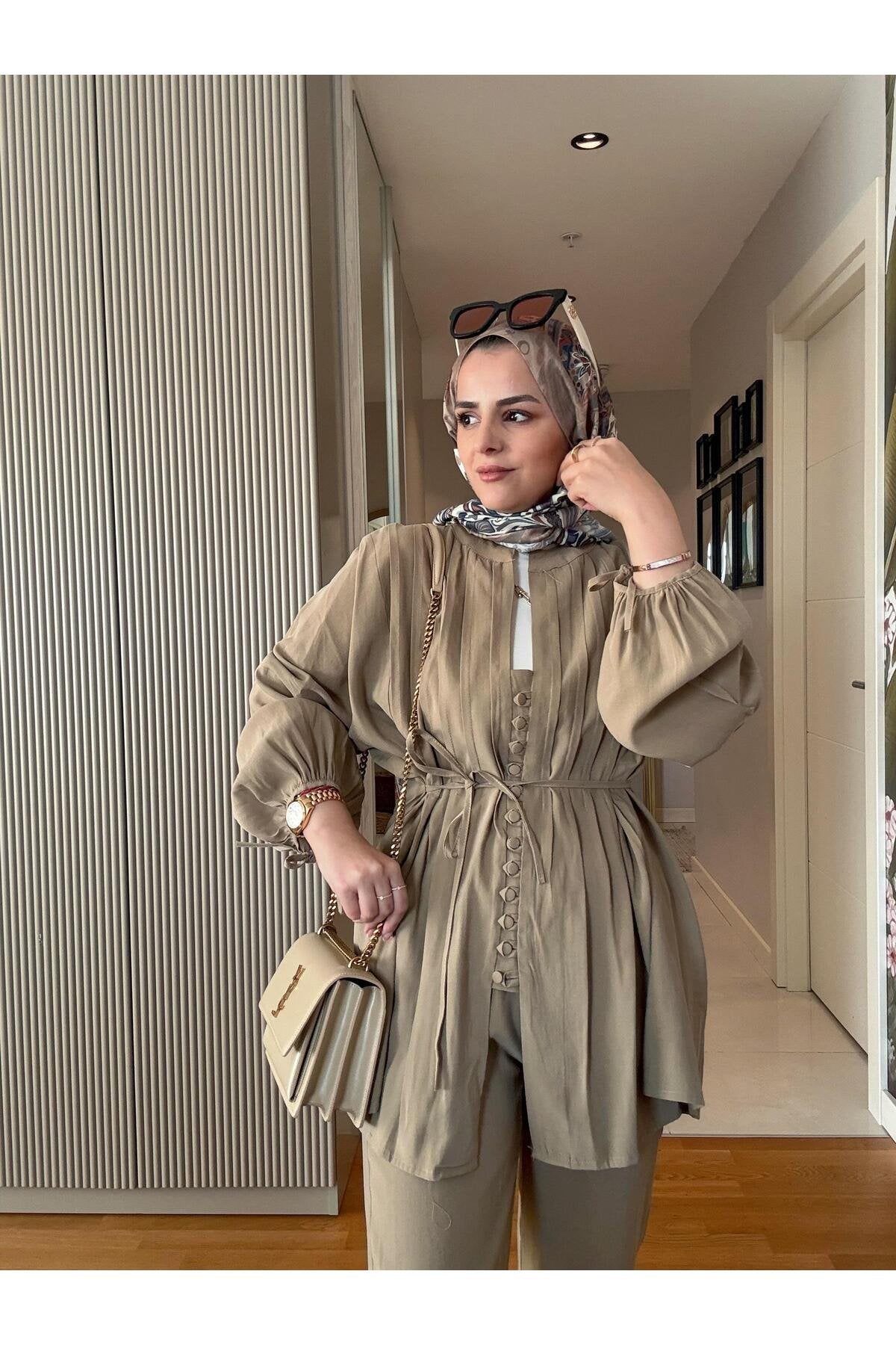 Roza Düğmeli İthal Dokuma Kumaş Gömlekli İkili Takım Bordo