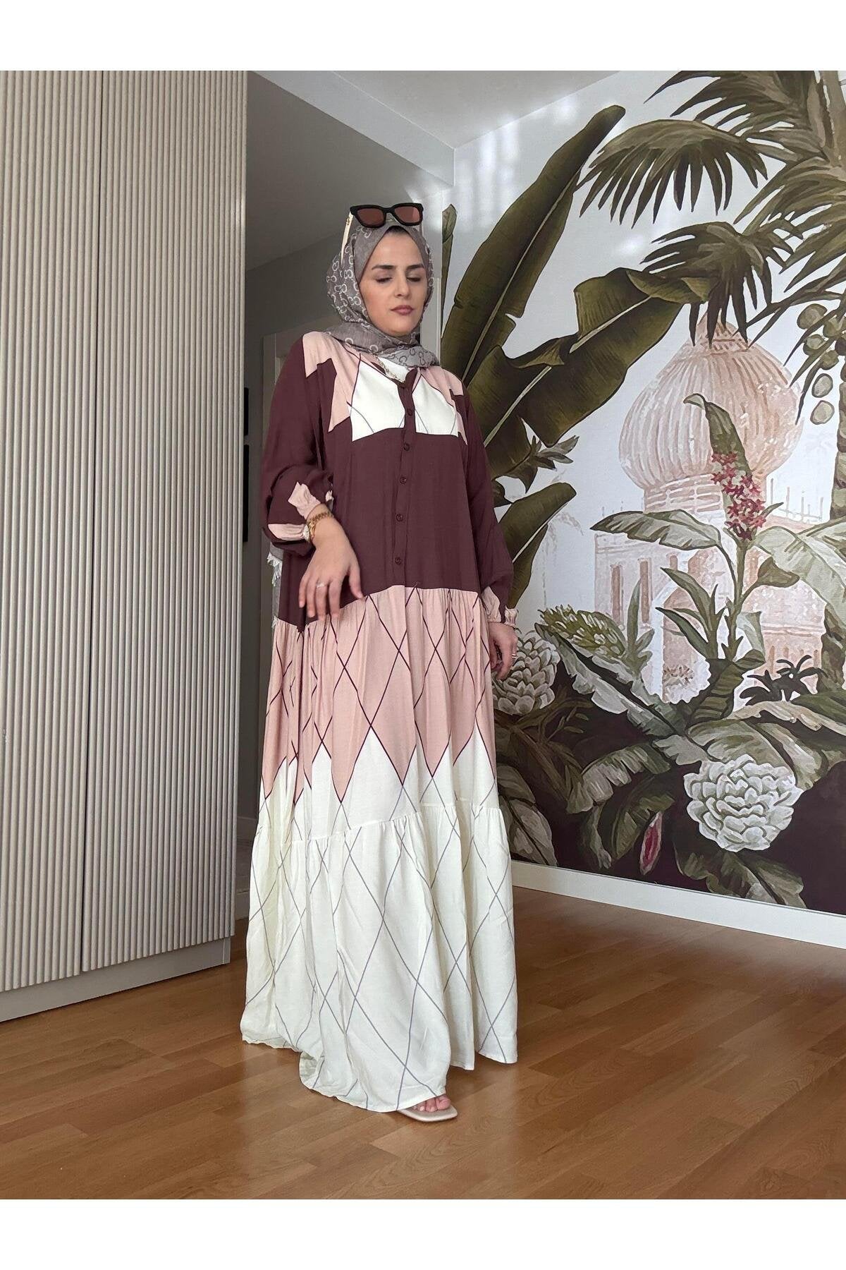Biyeli Çiçekli Pamuk Keten Gömlek Takım Siyah
