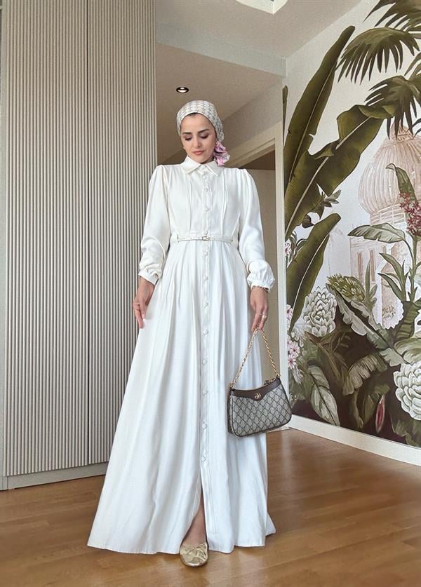 Top Düğmeli İthal Kumaş Kemerli Elbise – Romantik & Zarif Stil (38-46 Beden) Ekru