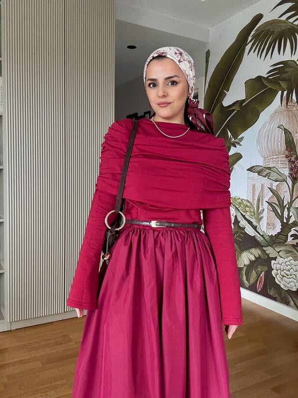 Kayık Yaka Pamuklu Roza Elbise Bordo