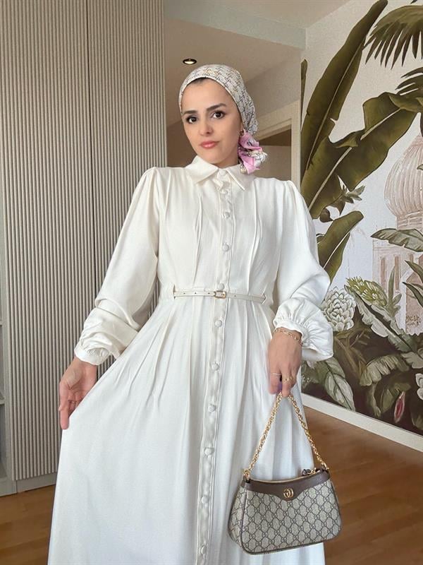 Top Düğmeli İthal Kumaş Kemerli Elbise – Romantik & Zarif Stil (38-46 Beden) Ekru